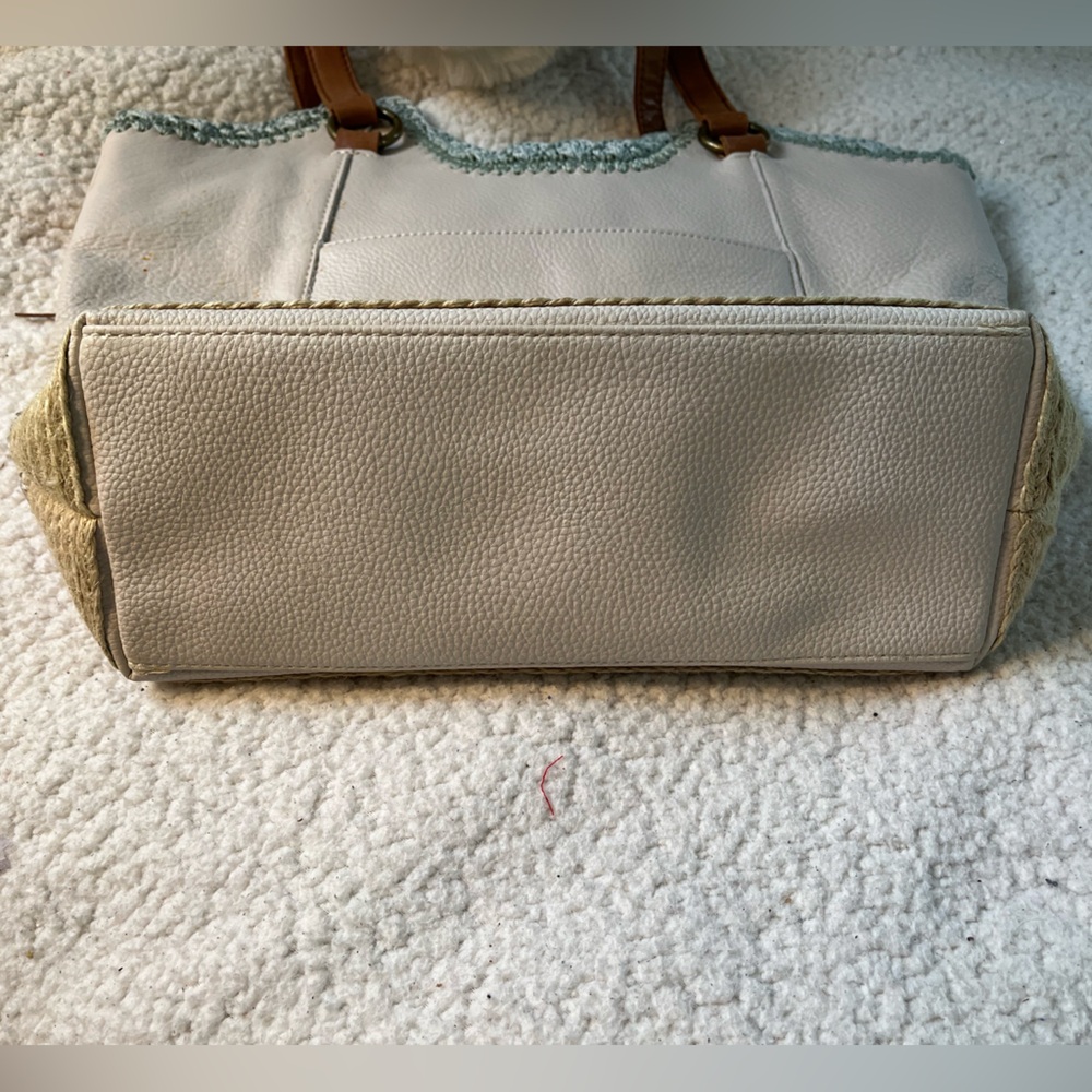 The Sak Vintage Cream and Tan Tote with Brown Handles and Tassels - Picture 6 of 16